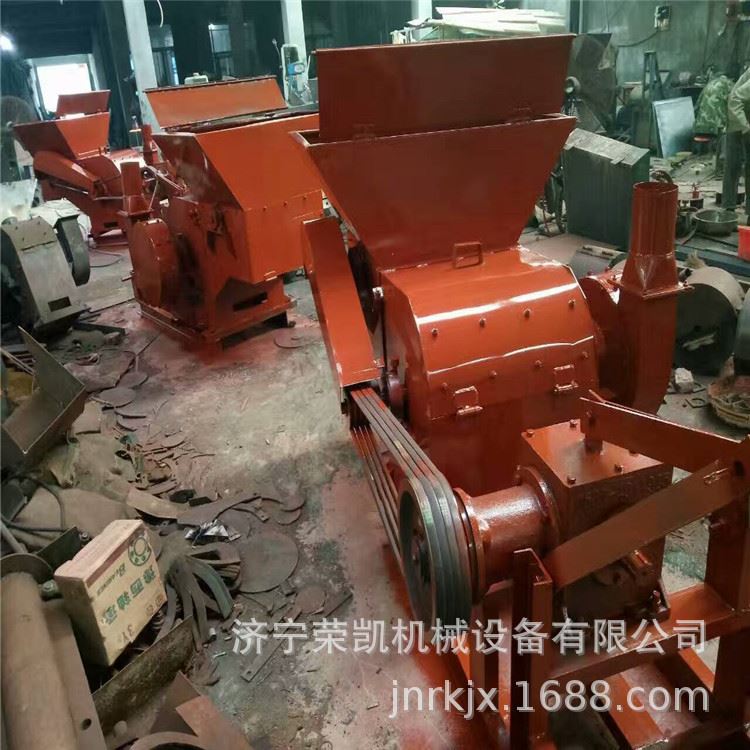 新型移动牵引秸秆粉n碎机柴油机带玉E米秸秆粉碎机沙克龙除尘粉碎