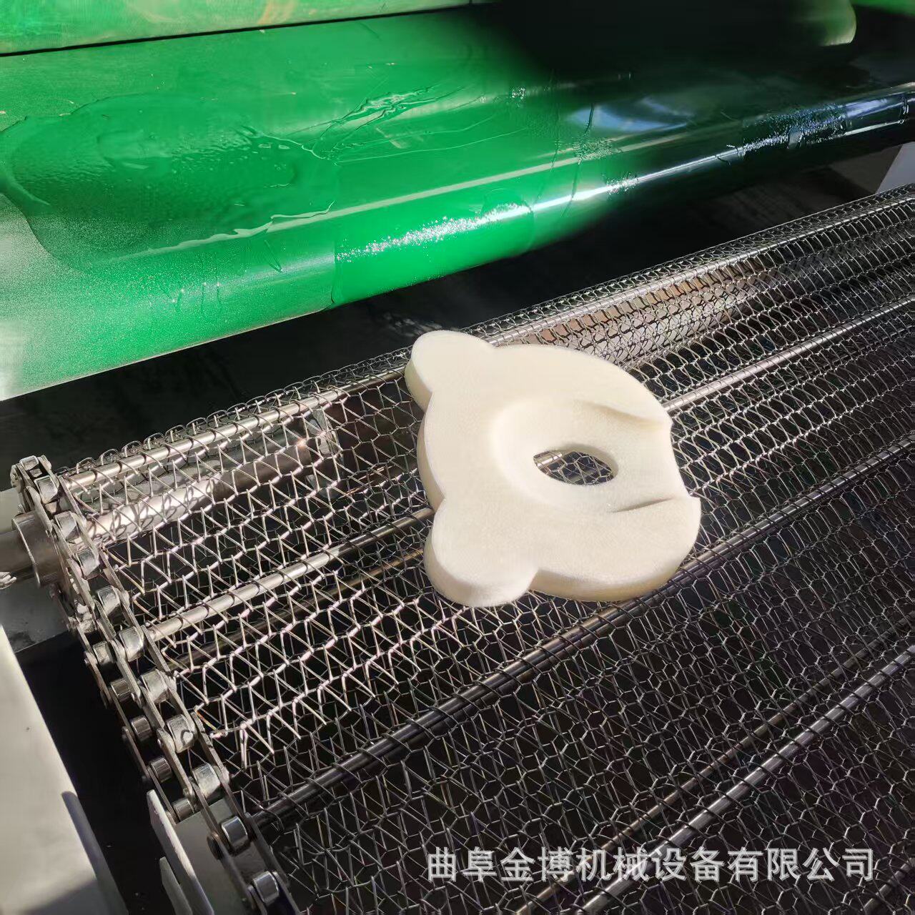 海绵枕芯涂胶机乳胶床垫硅胶枕芯滚涂上胶机 渗透浸胶定型涂胶机