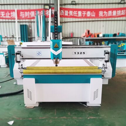 1325EVA雕刻机多层密度胶合电木亚克力板PVNC切割1325压轮雕刻机