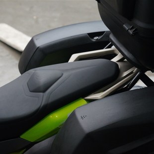 适用于升仕幽灵ZT250摩托车夏德边箱侧箱快拆Q支架后备箱改装配件