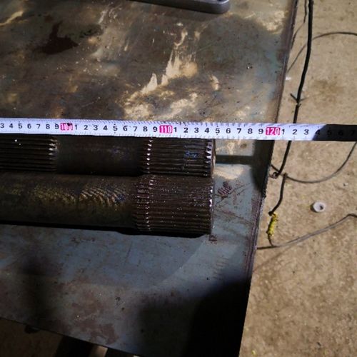 解放A0E洒水车/半轴35齿件号2403081-B483/C总长1135.R1145.1160C