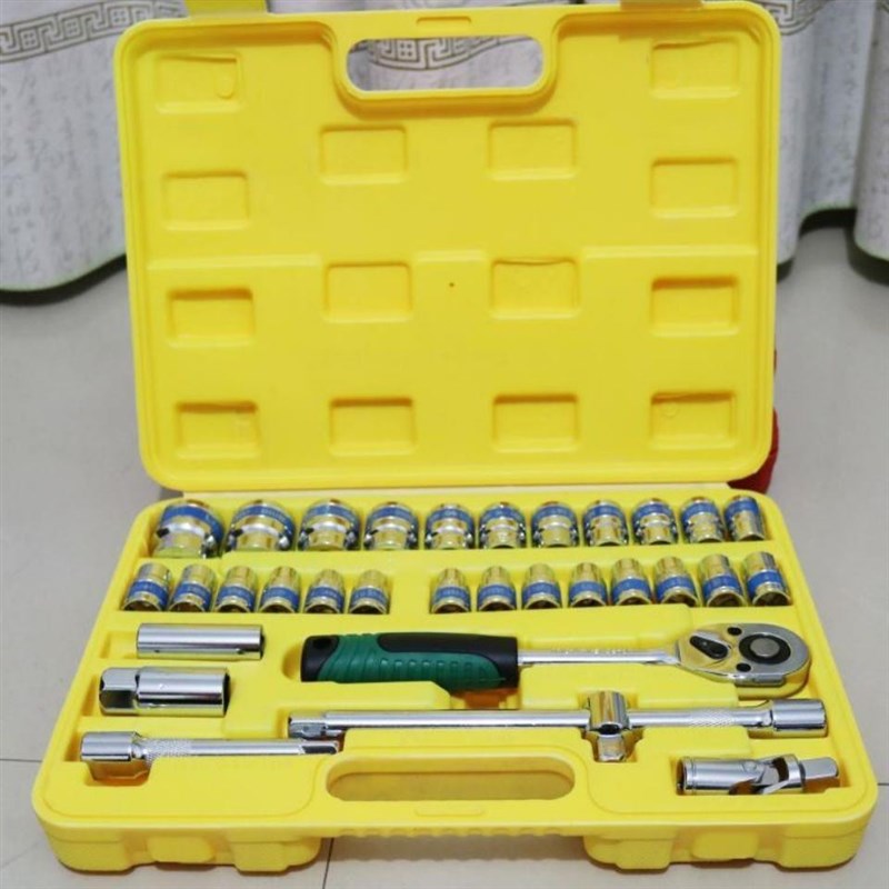 手动套筒扳手32件套筒组套工具8-32mm汽车修理组合套装车载家用