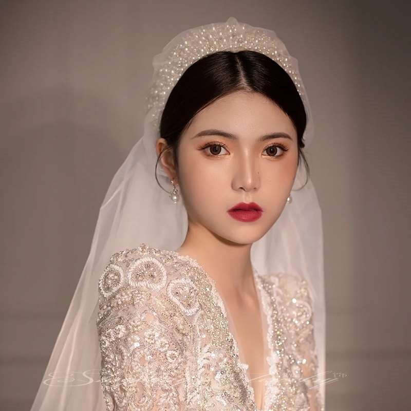 新款精致复e古串珠水钻发箍头饰新娘结婚礼服婚纱跟妆配饰影楼造