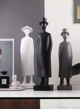 行者创意装饰品小摆件家居房间布置摆设现代简约轻奢酒柜工艺礼品