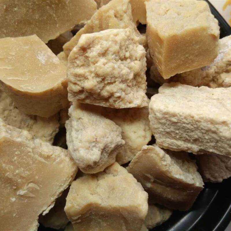 新疆奶制品阿勒泰哈萨克传统美食牛奶发酵干奶酪蔗糖含量0奶疙瘩