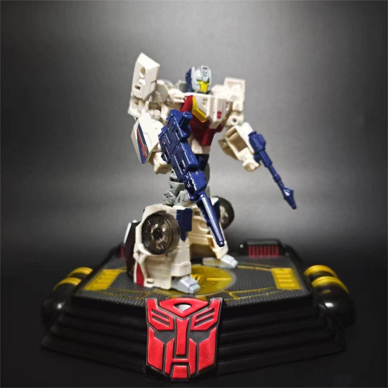 孩之宝变形金刚头领战士夺路散货