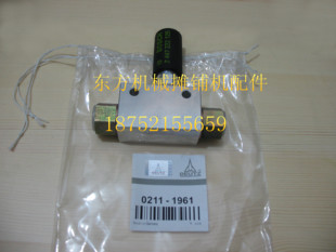 ABG摊铺机手油泵道依茨发动机BFM1013手油泵2111961压路机柴油泵