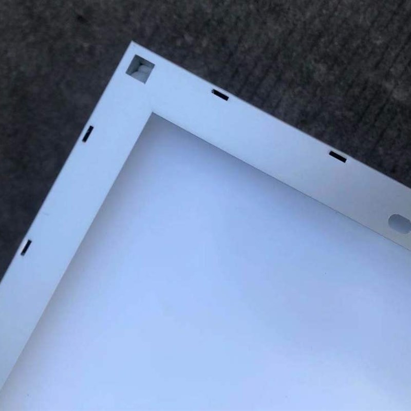 厂家直销100w太阳能电池板单晶硅光伏组件家用12v充电系统发电板