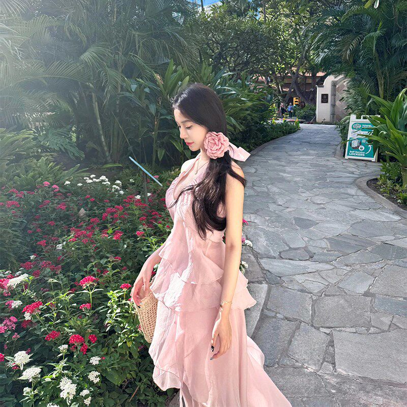 新品樱花粉仙气不规n则飘逸海边度假套装裙女夏季绝美氛围感吊带