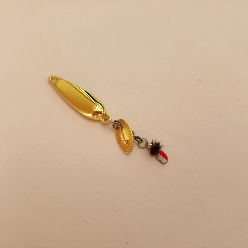 新品溪流飞旋微物饵飞p蛾平振路亚亮片旋转瓜子改装饵餐条马口罗