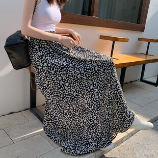 新品 宽松遮跨碎花半身裙高腰大摆 波西米亚雪i纺超长裙女2025新款