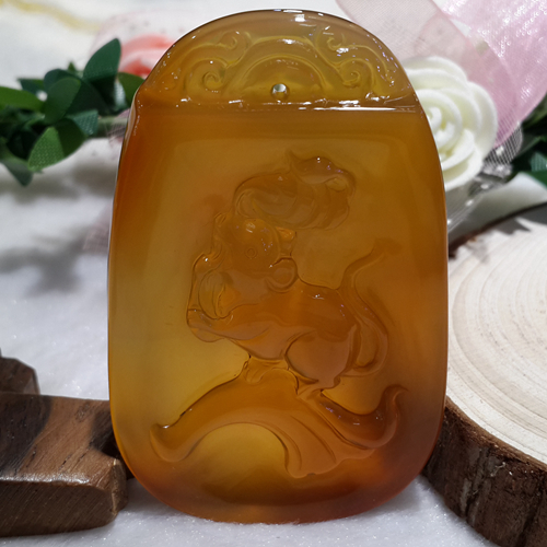 极速天然翡翠黄翡色玉俏色冰种玻A璃种 十二生肖 五鼠运财 牌 挂