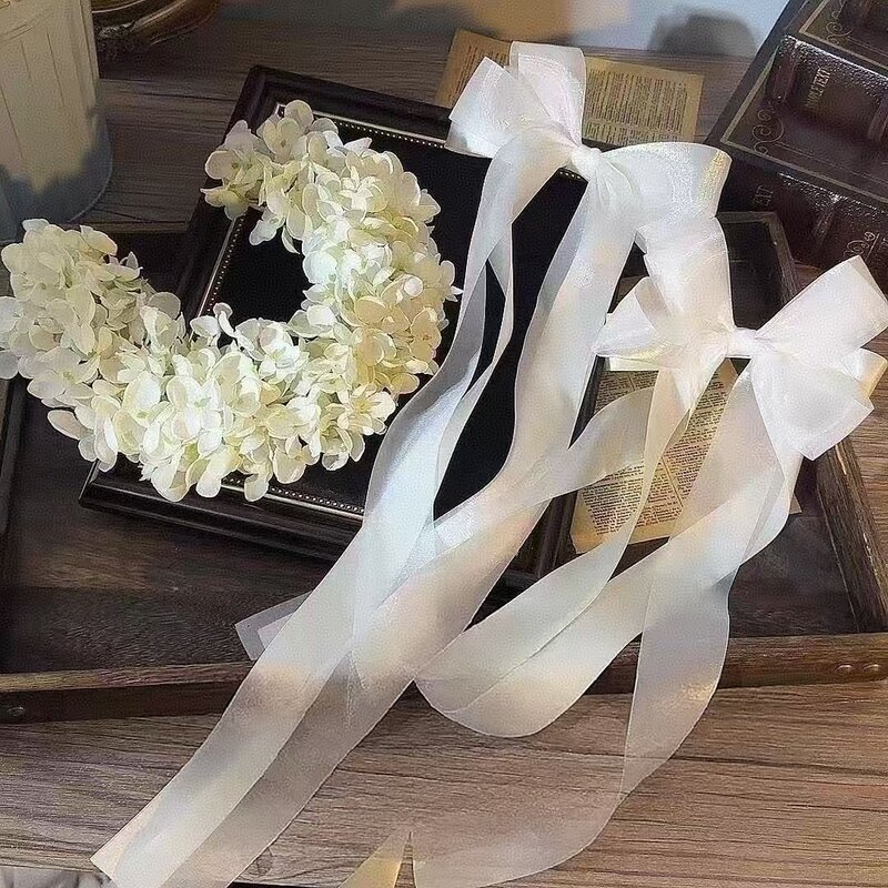 超仙白色仿真布艺绣球花蝴蝶结发圈法式森系新娘婚纱造型发饰