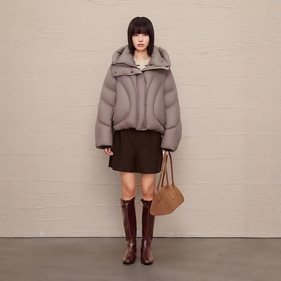 泡芙羽绒服女2025冬季新款宽松短款连帽面包服厚90白鸭绒羽绒服女