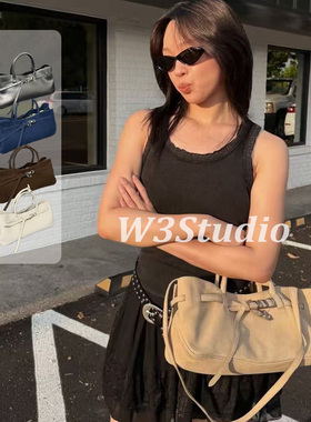 W3韩系ins小众皮带扣设计法棍包时尚高级感通勤大容量手提单肩包