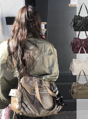 韩国小众deinet机车包油蜡皮复古大容量斜挎单肩包铆钉通勤托特包