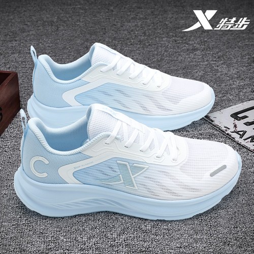 特步透气男鞋2025新款百搭网面休闲鞋冬季减震运动鞋轻便跑步鞋男