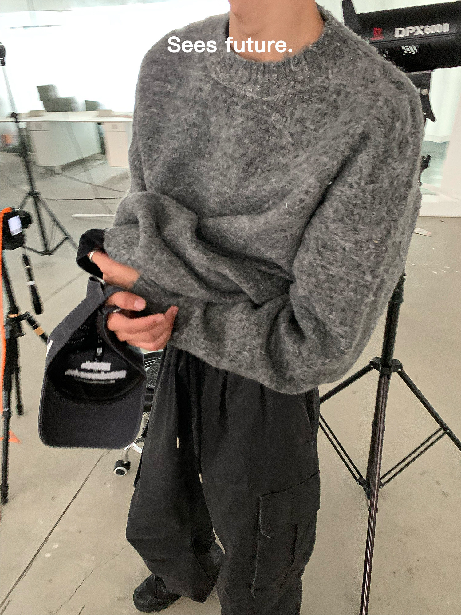 SEESFUTURE SLOUCHY MOHAIR SWEATER FALL|WINTER THICKENED KNIT WARM VINTAGE CREW NECK CARDIGAN FOR MEN AND WOMEN