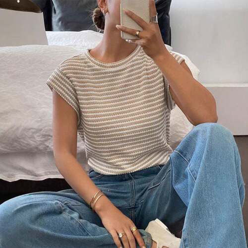 Women's Round Neck Short Sleeve Summer Casual Knit Top