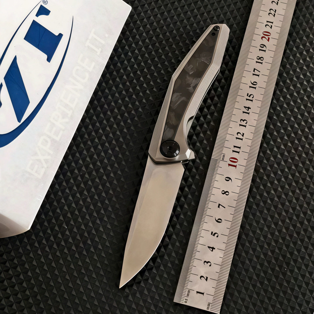 ZT0470 陶瓷轴承户外折刀20CV钛柄+碳纤维高硬度荒野求生锋利刀具