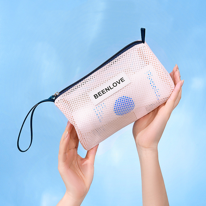 网纱化妆包女大容量便携旅行