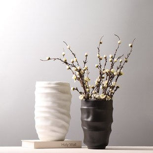 现代简约陶瓷蚕茧花瓶o黑白色宽口径插花花器样板房装饰品摆件磨