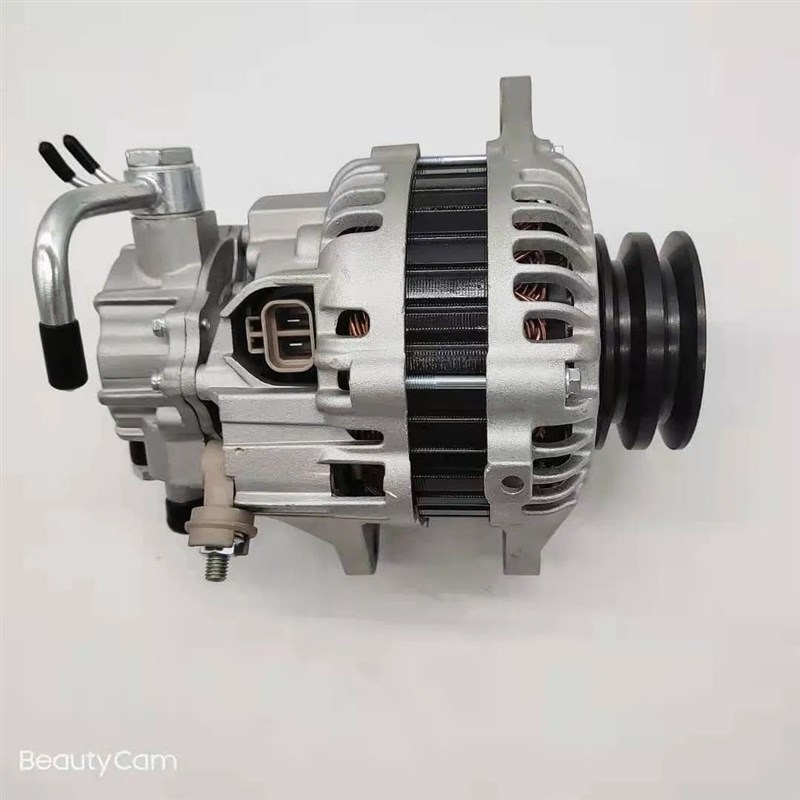 三菱帕杰罗Ve24V34V44发电机三菱柴油车4D56发电机 MD304129发电