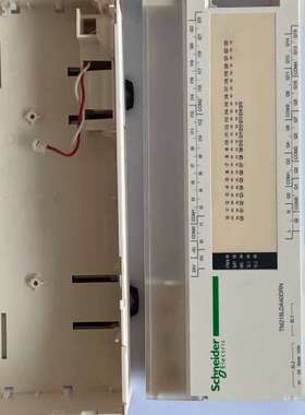 TM218LDA40DRN施耐德PLC外壳，里面是空的，就是