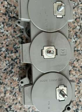 Varplus2三相电容，型号51333，容量14.3-议价