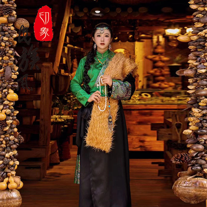 藏式贵族藏装藏族服装女款少数民族演出服饰西藏写真藏袍新款2023
