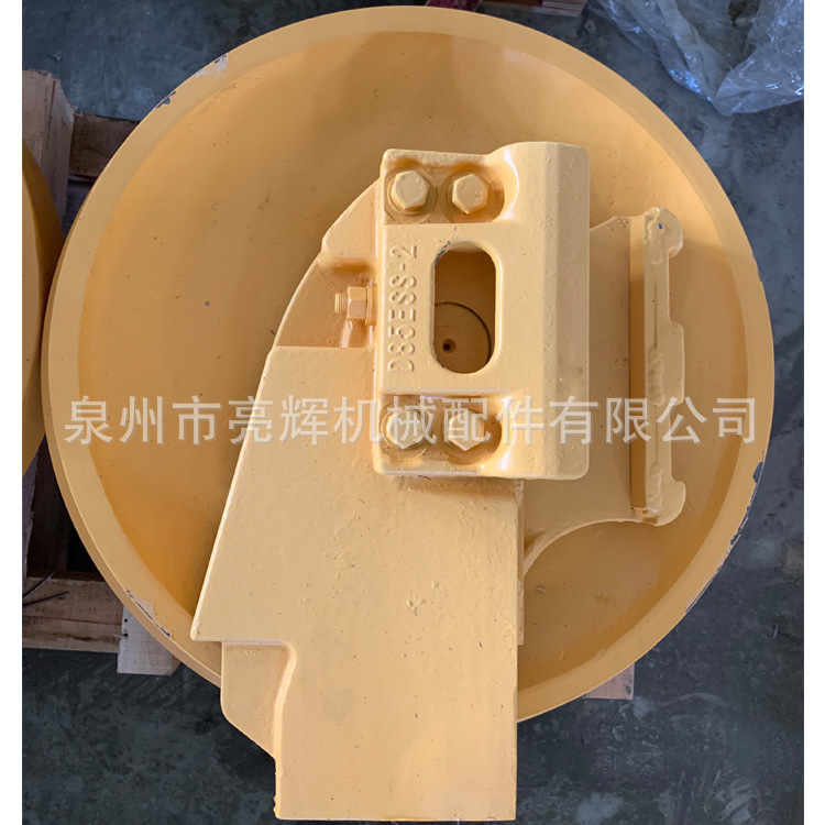小松推土机D85ESS-2引导轮 推土机底盘件四轮一带配件供应