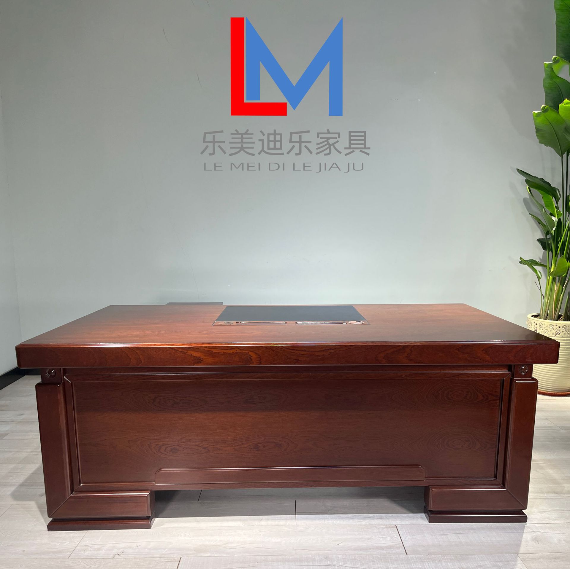 班台总裁办公桌老板桌实木班台高档班台河南办公家具厂家大班台