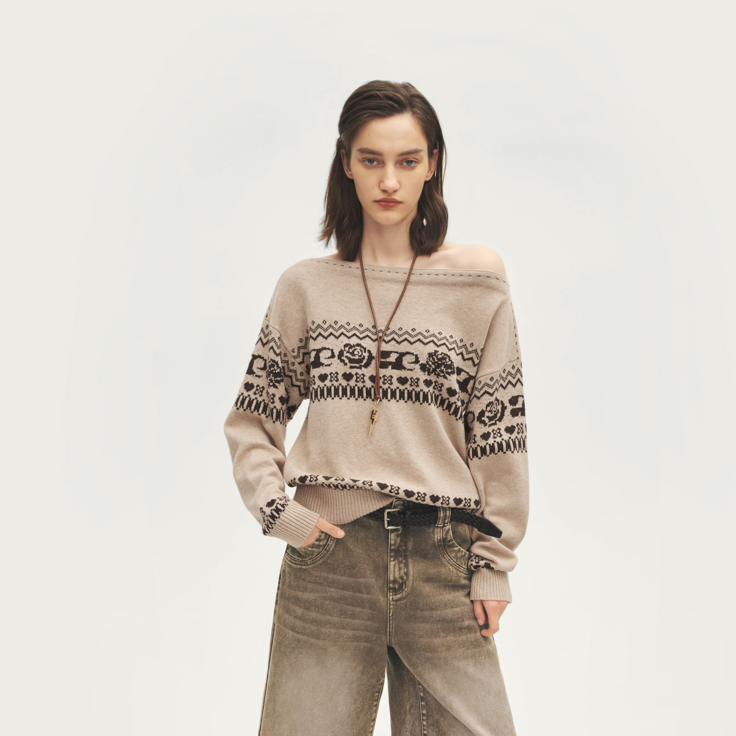 AVVENN设计师款卡其斜肩宽松费尔岛套头毛衣针织衫AL70601631