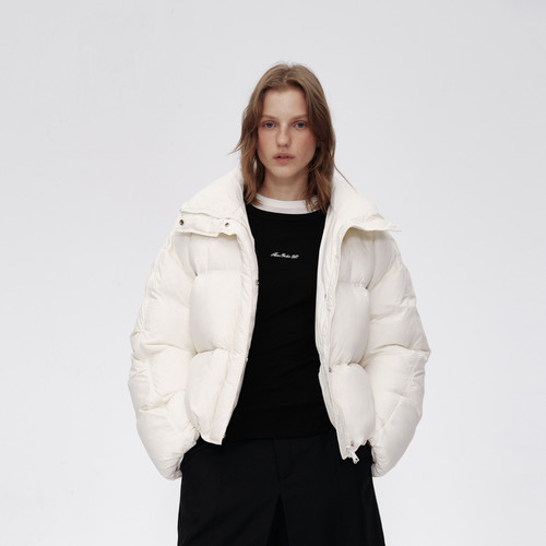 AVVENN短款轻松舒适轻盈羽绒服