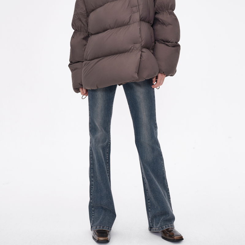 AVVENN冬季复古显瘦修身不紧绷喇叭裤牛仔裤AM91302610