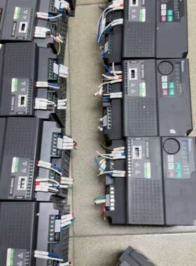 【顺庆】士林变频器SC3-021-1.5K，1.5KW，220V，现【议价】