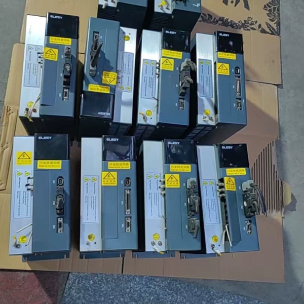 伊莱斯伺服驱动器 ESDC-075DP【议价】