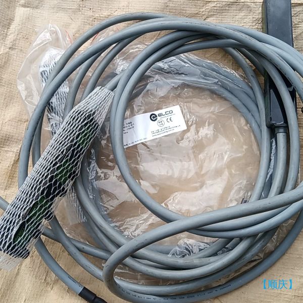 【顺庆】宜科分线盒，ESP10-8-3N-3，全新未使用，标价单个价【议