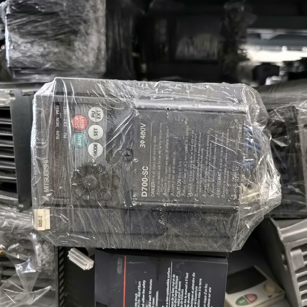 【顺庆】三菱 D700-SC FR-D740-012SC-EC【议价】
