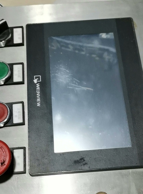 威纶通触摸屏，TK6070IP ，实物图，触摸正常，带有4个【议价】