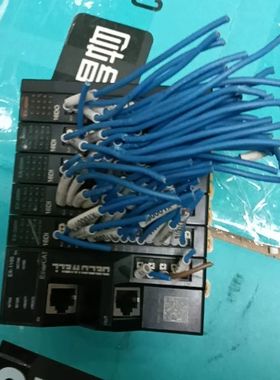 【顺庆】出Omron/欧姆龙品牌的PLC模块，黑色外观，型号EX-1【议