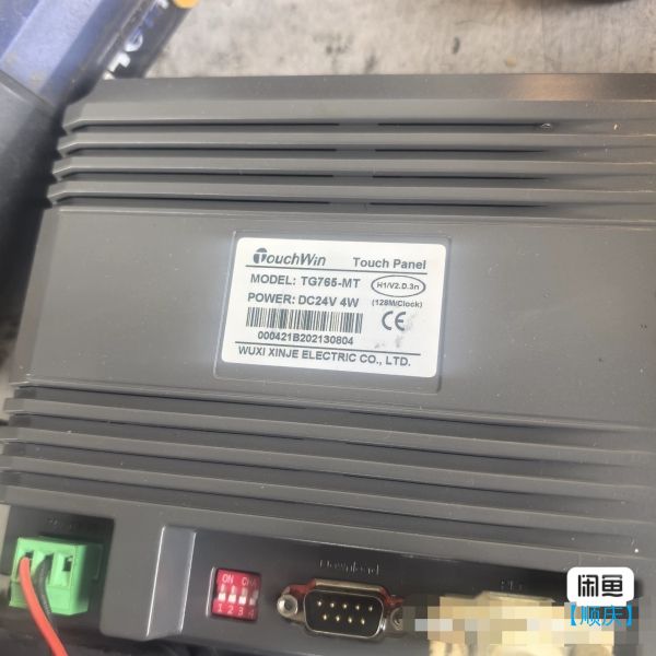 【顺庆】信捷触摸屏共10个，1.TH765-N（V2.C.6）24V【议价】
