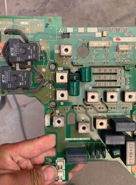 【顺庆】三菱变频器F740 15KW 电源板 带模块 7MBR75U【议价】