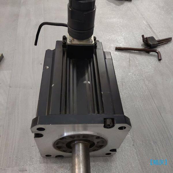 【顺庆】三菱伺服电机HF-SP702 7kw伺服电机 二手拆机功能完【议