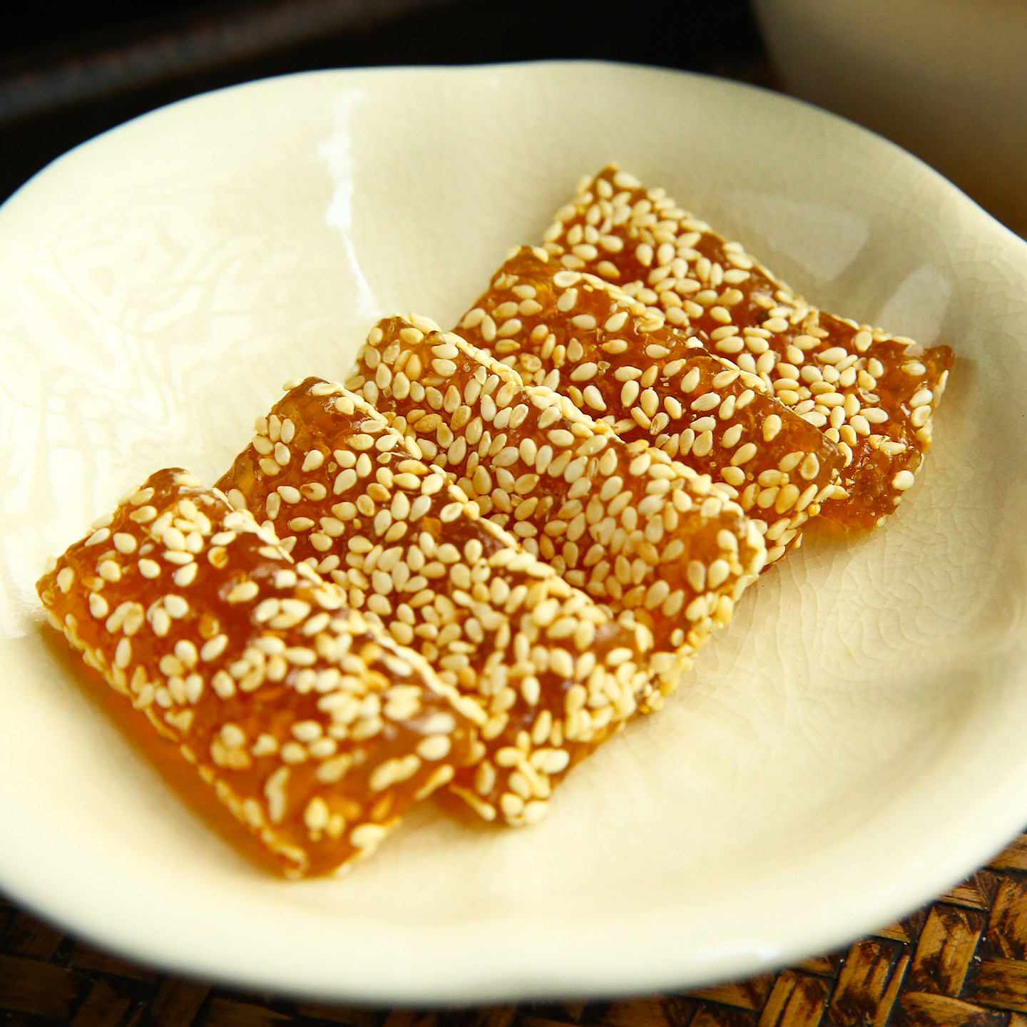 杭策牛皮糖180克花生芝麻味独立包装杭州伴手礼有嚼劲甜蜜分享装