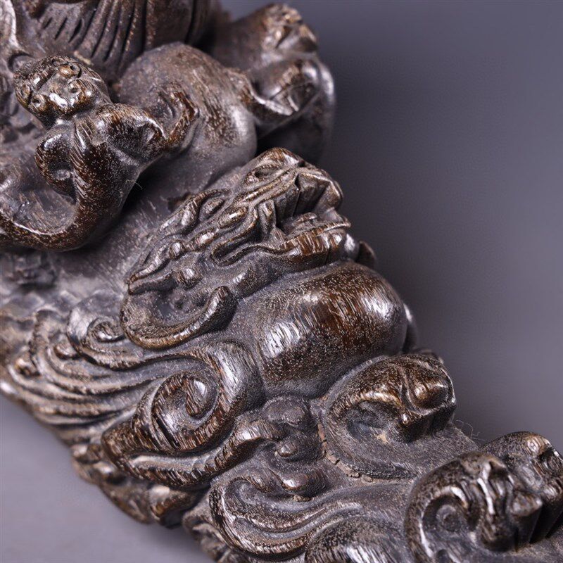 古玩藏传老d牛角雕貔貅瑞兽摆件高密度老角雕居家文玩装饰摆设