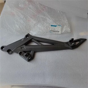 春风650NKCF40s0nk搁脚架脚踏连接板搁脚支撑三脚架搁脚