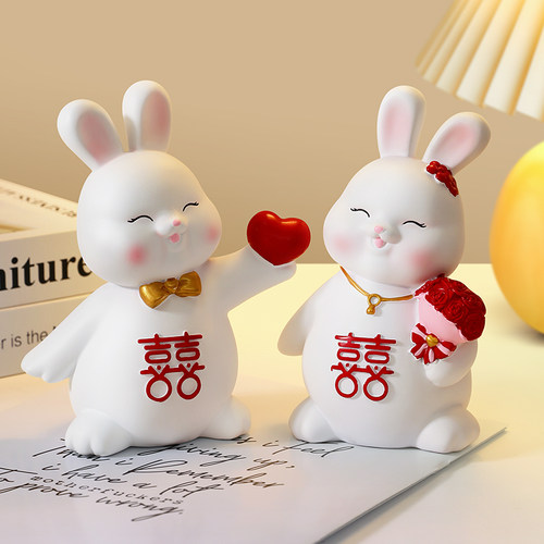 热销新婚订婚情侣兔子摆s件客厅家居结婚婚房布置实用装饰品送新