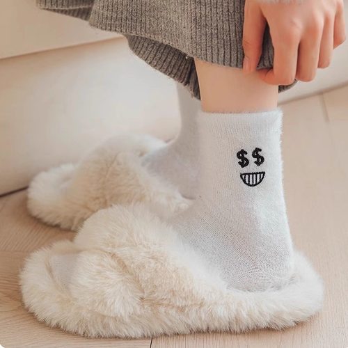袜子女中筒加绒加厚家居雪地袜保暖地板袜冬季毛绒月子袜男女通穿