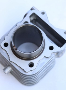 适用新海王星UgA150T HJ150T-19A套缸VR150气缸活塞环中缸垫油封